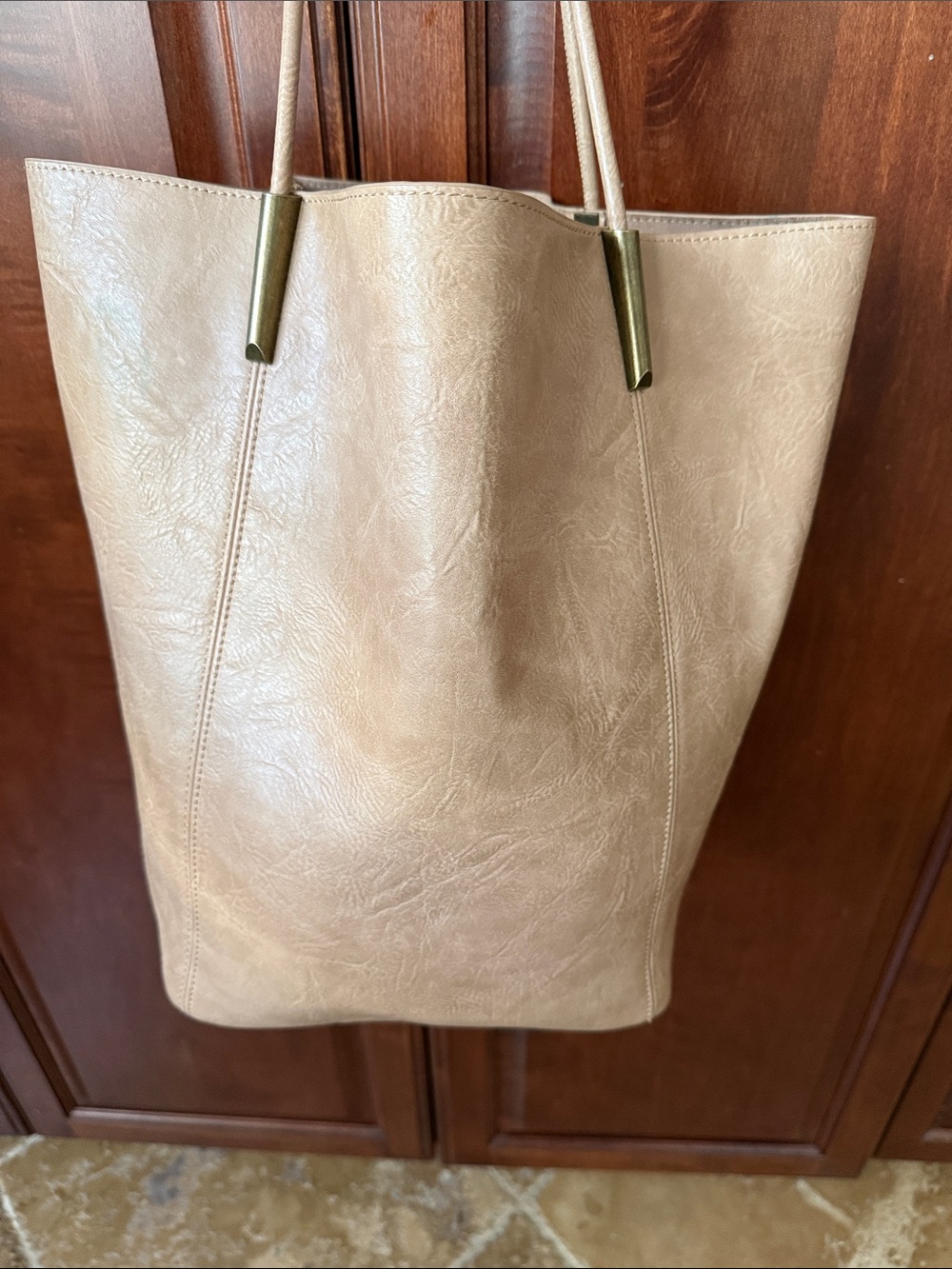 Large Tote Bag in Leather like with Dual Shoulder Straps